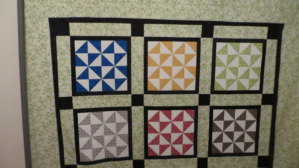 Quilt top with borders
