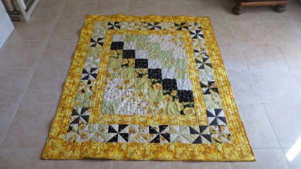 Sunflower quilt finished